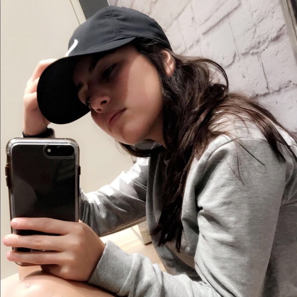 alesandra_zu
